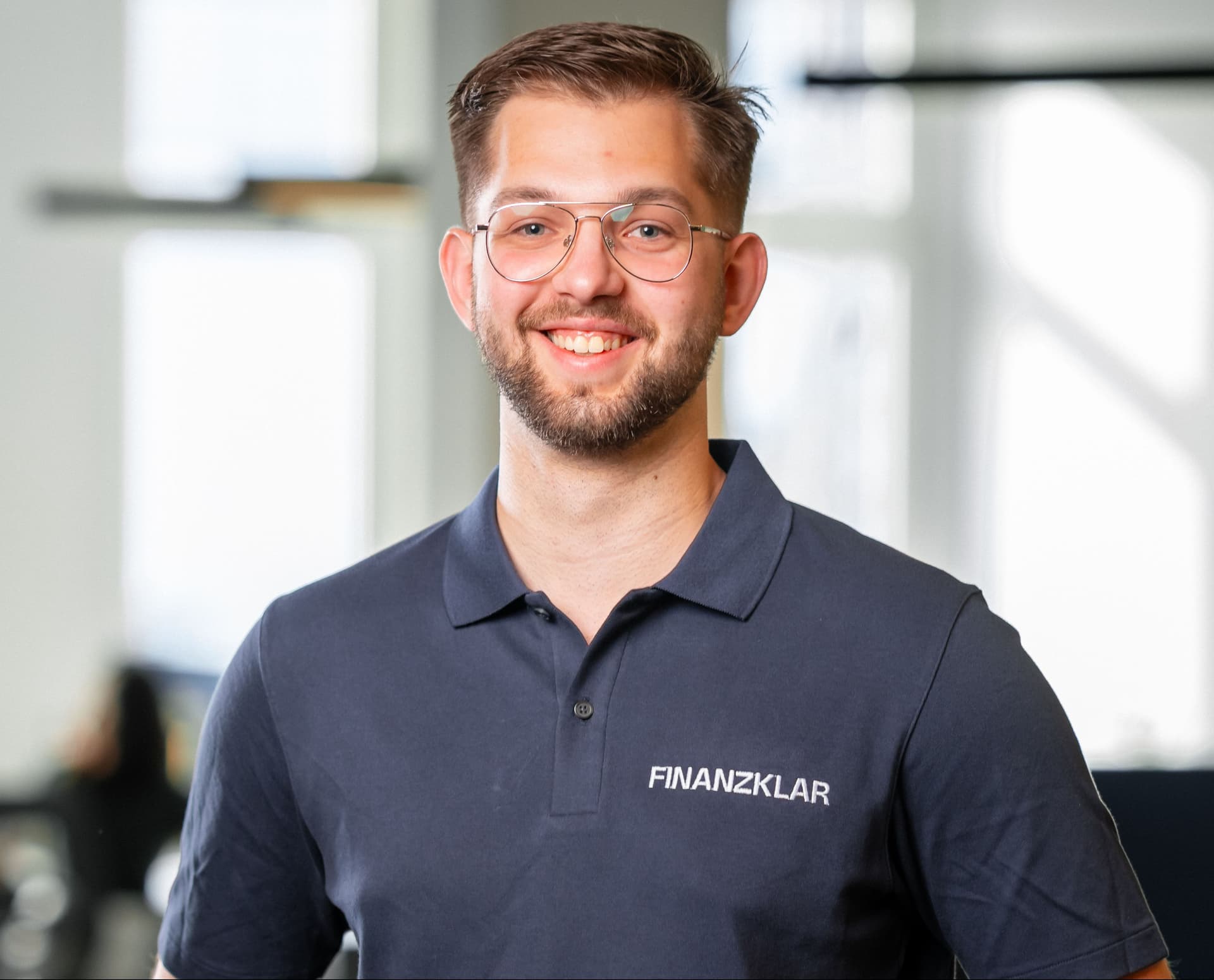 Portrait von Niklas Türpe, Finanzklar-Experte zum Altersvorsorgedepot (Altersvorsorge)